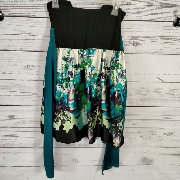 "Trixxi" woman's dress   - Picture 4 of 7